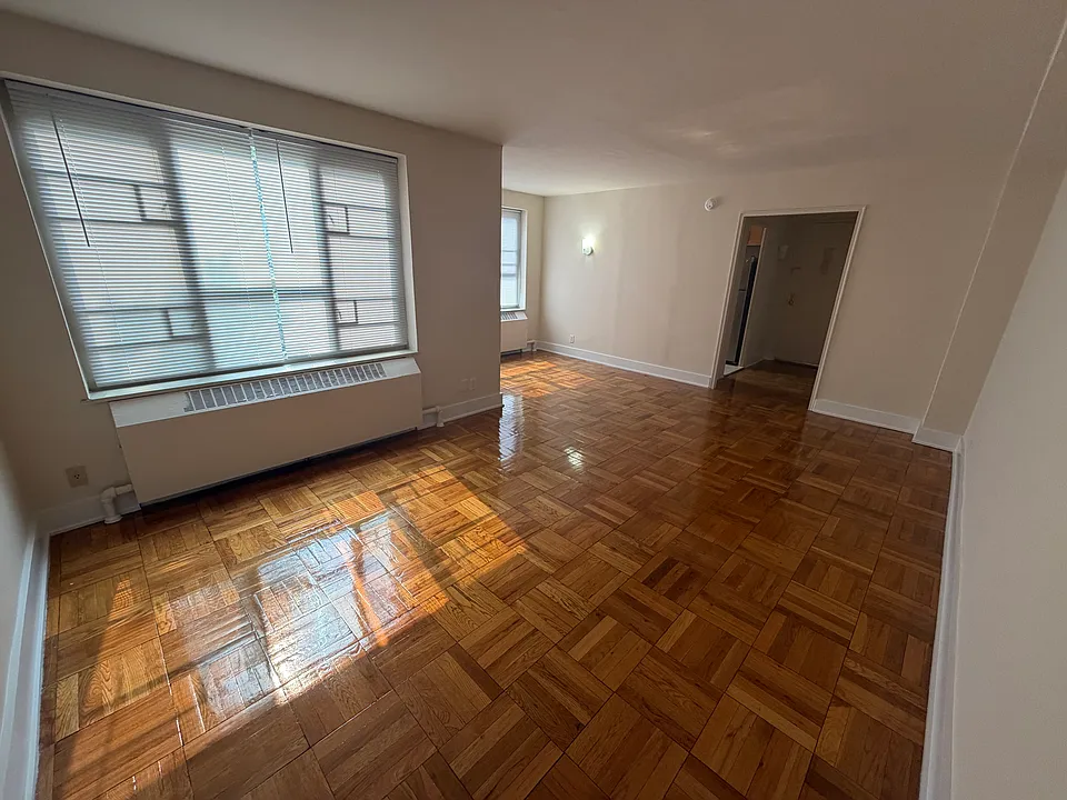 65th Cres