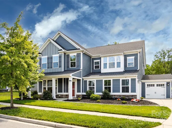 10112 Andres Duany Dr, Huntersville, NC 28078