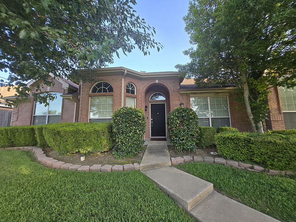 1st image of 1244 Devonshire Dr