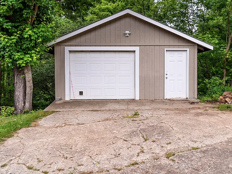 205 Star Ridge Rd — Photo 13