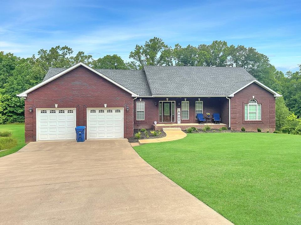 1st image of 149 Shane Lee Cir