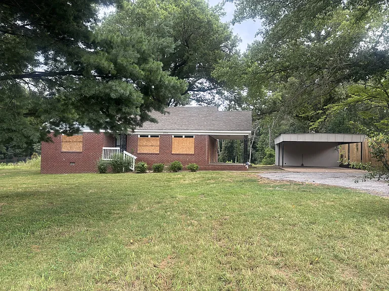 3932 Frayser Raleigh Rd — Photo 1