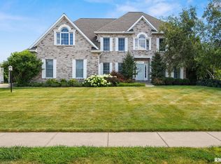 10703 N Trails Edge Dr, Peoria, IL