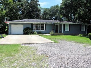 5500 Monroe Blvd, Groves, TX 77619