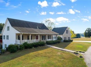 158 Simpson Rd, White, GA 30184