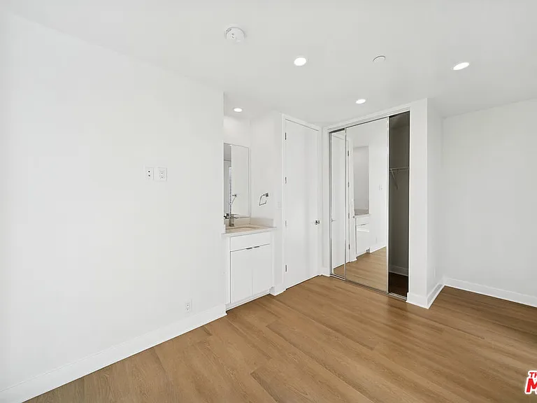 4523 Saint Elmo Dr #1/2 — Photo 8