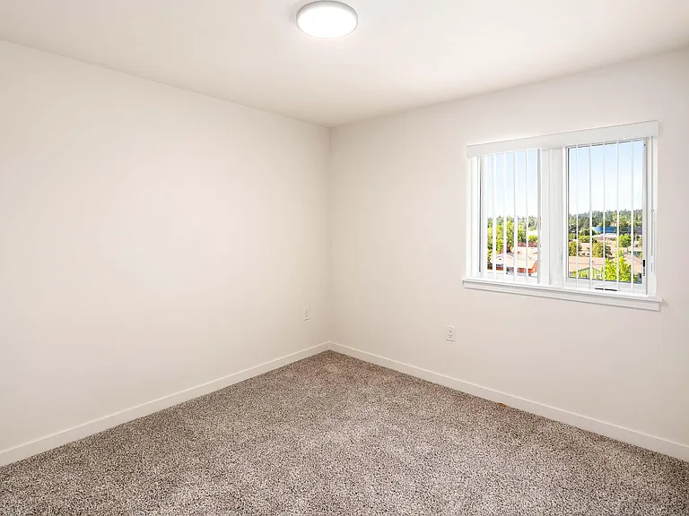 9400 Rainier Ave S — Photo 12