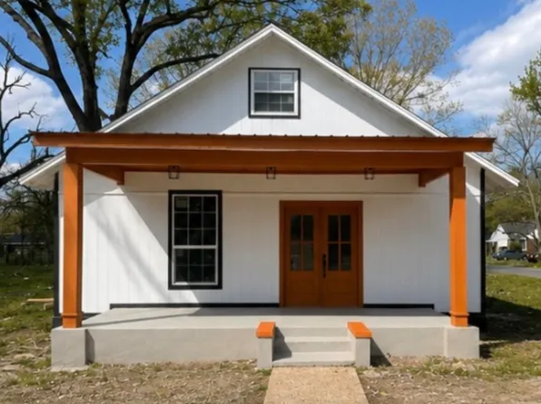 1201 W 33rd Ave, Pine Bluff, AR 71603