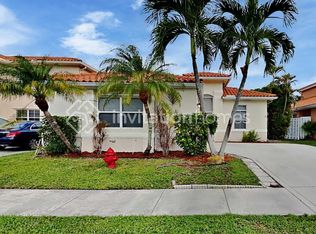 6577 Geneva St, Lake Worth, FL 33467