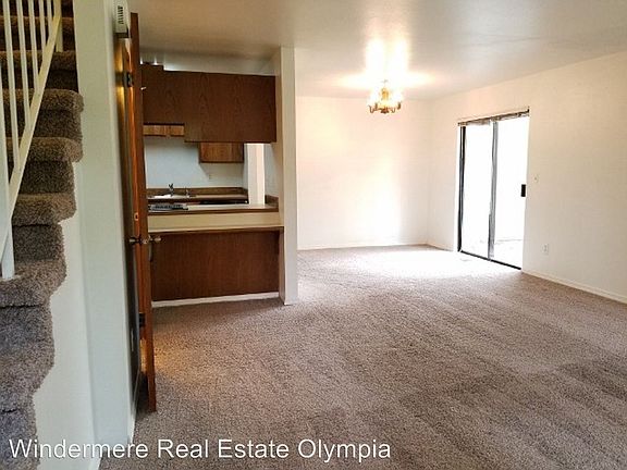 3rd image of 2815-B Crosby Blvd SW