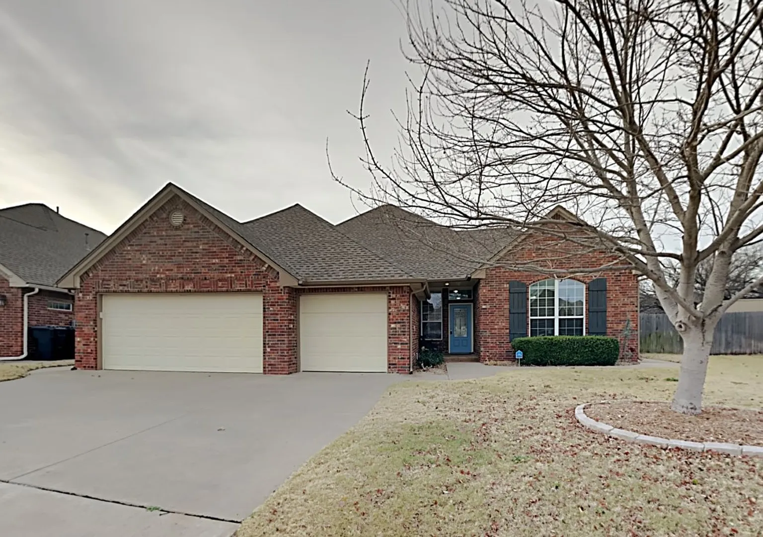 Spacious 3 Bedroom 2 Bathroom Home in Piedmont Schools — Photo 2