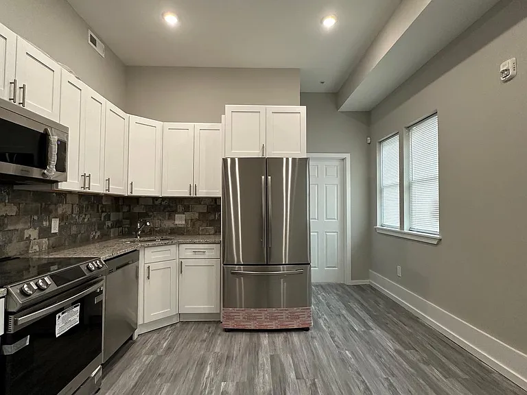 1225 W Dauphin St #3 — Photo 10