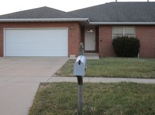 1610 Schubert Dr, Morris, IL 60450
