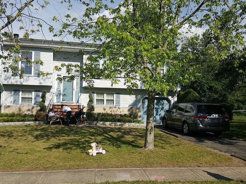 1st image of 1649 Barrymor Dr