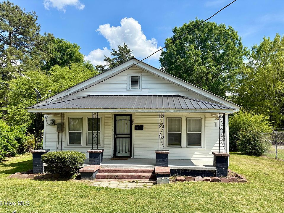 1st image of 103 S Wooten Street