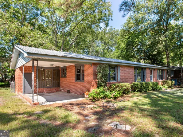 1329 Gorman Rd, Waycross, GA 31503