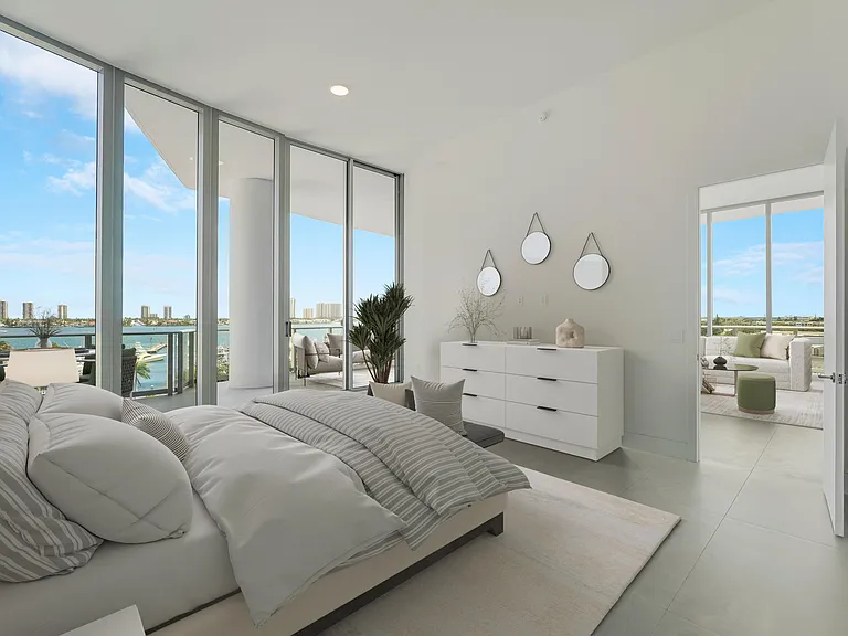 220 Lake Shore Dr #612 — Photo 3