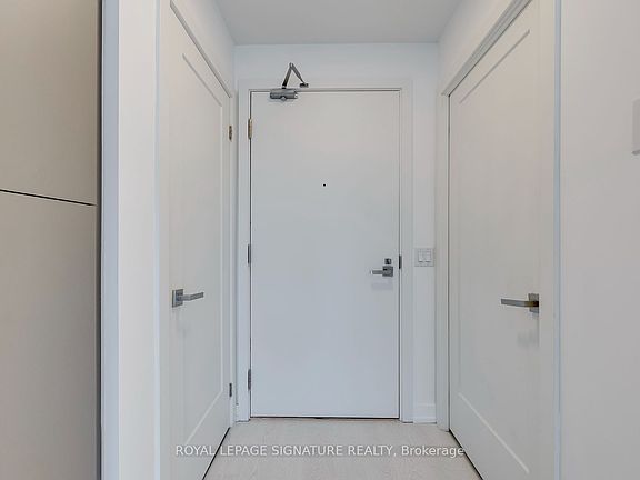 2nd image of 415 Main St W #417
