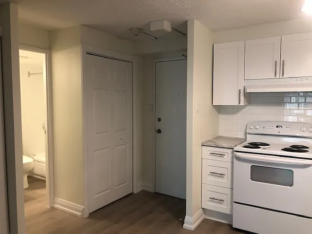 170 Lees Ave — Photo 31