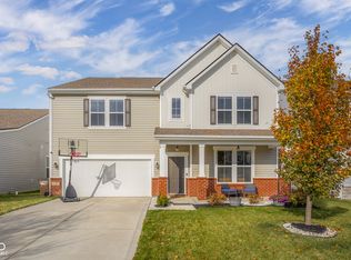 2402 Creekland Dr, Columbus, IN 47201