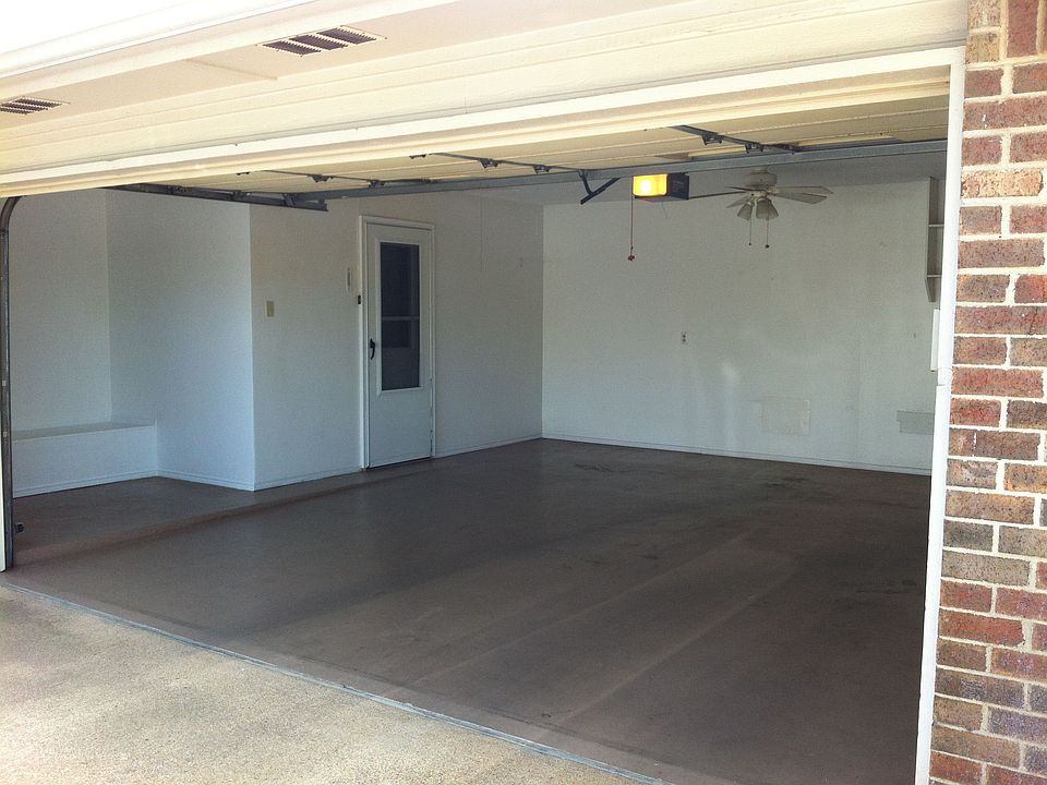 1st image of 213 Mountainview Dr