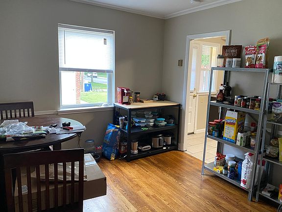 5th image of 1601 King Ave