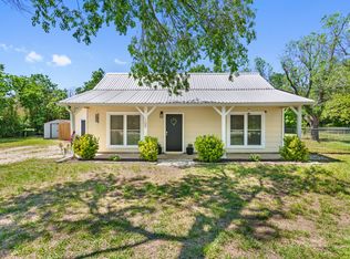 100 Snyders Trl, Liberty Hill, TX 78642