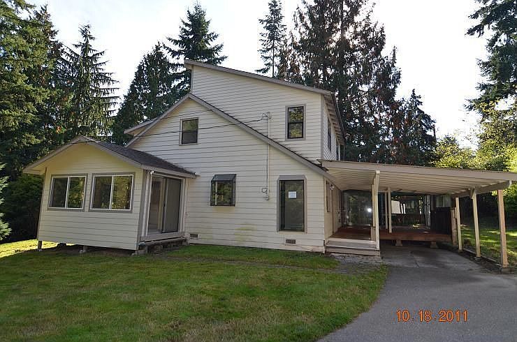 1st image of 2109 S Castle Way