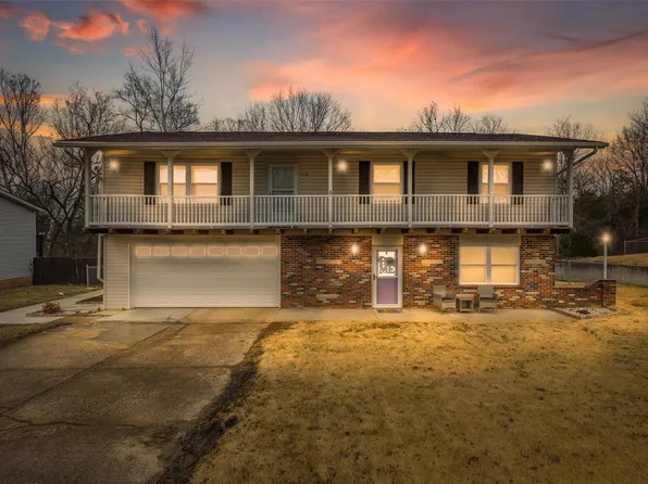 1118 Fletcher St, De Soto, MO 63020