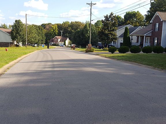 4th image of 882 Sugarcane Way