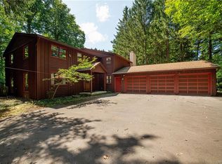 4896 Tanglewood Ln, Manlius, NY 13104