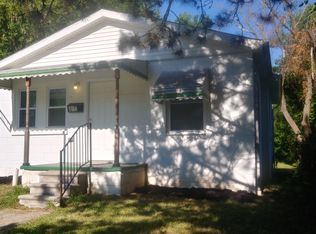 496 Harvey Ave, Pontiac, MI 48341