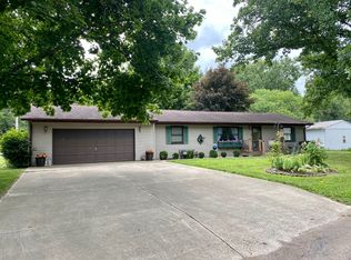 327 W Church St, Argos, IN 46501