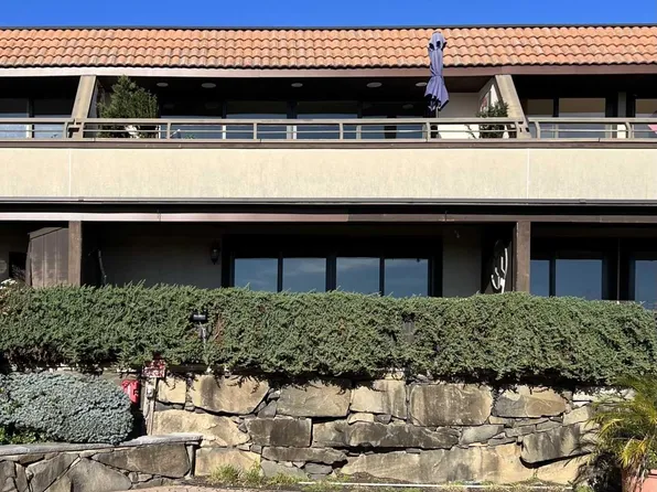 300 Gorge Rd APT 48, Cliffside Park, NJ 07010