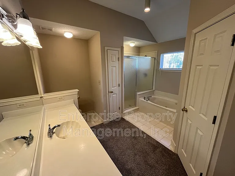 1330 Siskin Dr — Photo 13