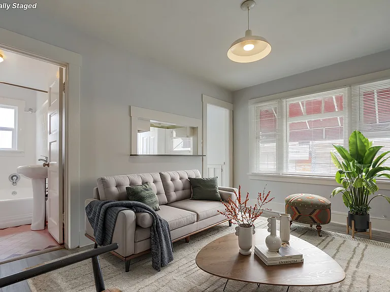 502 Elm Ave #504 — Photo 3