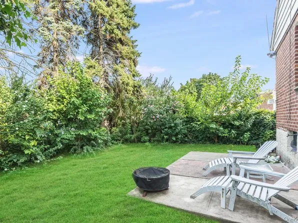 80-15 168th Street image 29 of 30