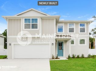 359 Whiteheart Dr, Deland, FL 32724