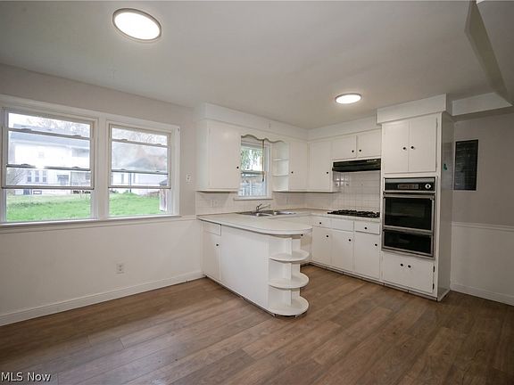 5th image of 50 Glacier Ave