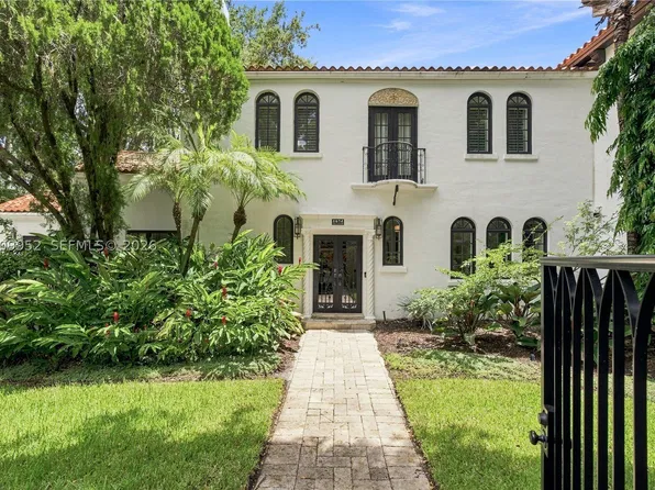 1674 Nocatee Dr #1, Miami, FL 33133