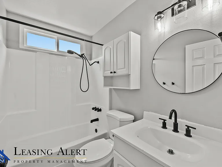 28031 Meadowcreek Rd — Photo 12