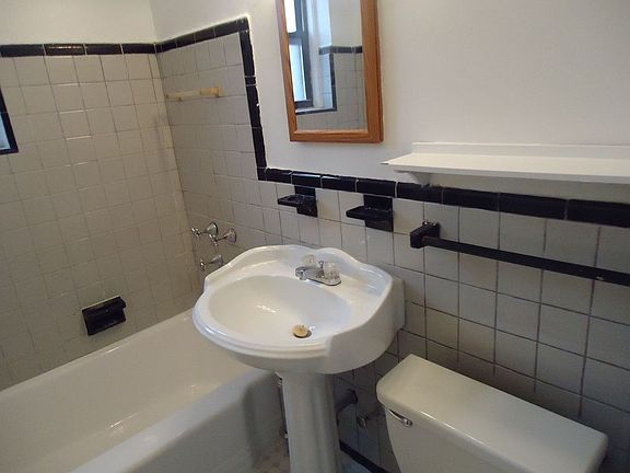 5th image of 7520 113th St APT 6J
