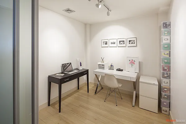 Sold by Modern Spaces | media 7