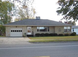 1817 18th Ave, Menominee, MI 49858