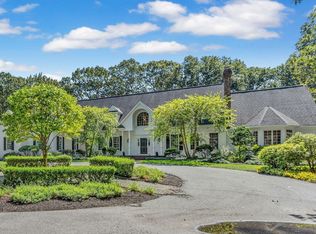295 Musterfield Rd, Concord, MA 01742