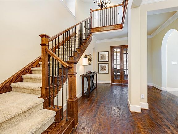 5th image of 3705 Cascades Dr