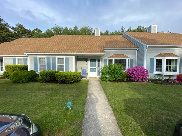 2 Browning Court, Pocasset, MA 02559
