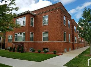 2909 W 64th St #104, Chicago, IL 60629