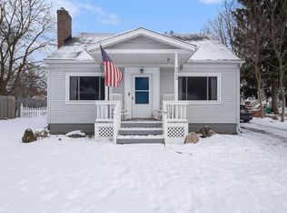 3660 Mill St, Hartland, MI 48353