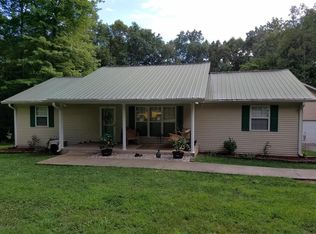 2712 Tinchtown Rd, Jamestown, TN 38556